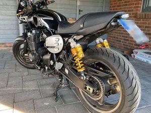 YAMAHA XJR 1300