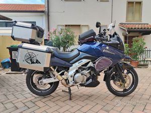 SUZUKI V-STROM 1000 CC