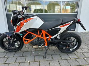 KTM DUKE 690 ABS A2