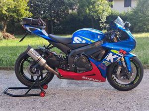 SUZUKI GSX-R 750 YOSHIMURA BLU/AZZURRO