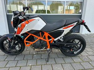 KTM DUKE 690 ABS A2