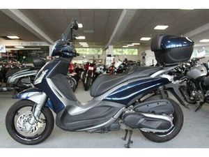 PIAGGIO BEVERLY 350 I.E. ABS ASR 1TE HAND ERST 11.000 KM