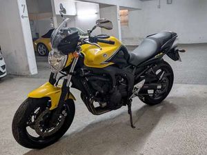 YAMAHA FZ 6
