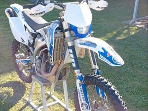 YAMAHA YZF 450F