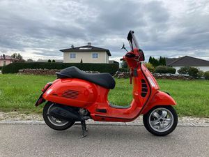 VESPA GTS 300 HPE