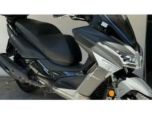 VENDO KYMCO X-TOWN 300I (2021 - 24) USATA A PARETE (CODICE 9811295) - MOTO.IT