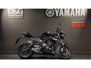 VENDO TRIUMPH STREET TRIPLE RS (2017 - 19) USATA A MODENA (CODICE 9811426) - MOTO.IT