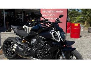 VENDO DUCATI DIAVEL V4 (2023 - 25) USATA A ROMA (CODICE 9811276) - MOTO.IT
