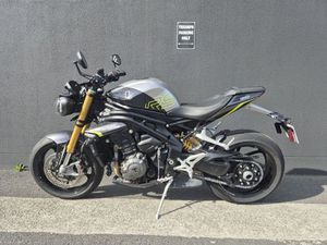 TRIUMPH SPEED TRIPLE 1200 RS 2025 1160 CM3 | MOTO ROADSTER | 3 700 KM | 94380 BONNEUIL SUR MARNE