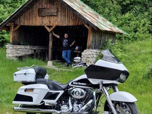 HARLEY-DAVIDSON TOURING ROAD GLIDE →