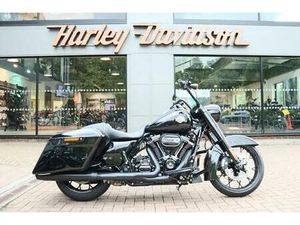 HARLEY-DAVIDSON ROAD KING