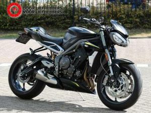 TRIUMPH STREET TRIPLE RS (BJ 2022) — MOTOREN | TRIUMPH — MARKTPLAATS