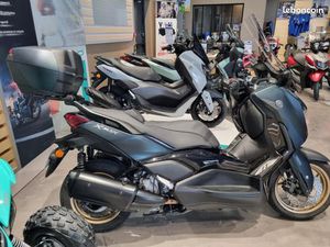 YAMAHA XMAX 300 TECH MAX