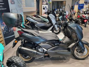 YAMAHA XMAX 300 TECH MAX