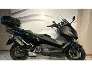 VENDO YAMAHA T-MAX 530 DX (2017 - 19) USATA A PRADAMANO (CODICE 9812515) - MOTO.IT