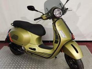 VESPA GTS 300 SUPERSPORT