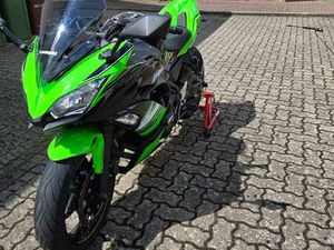 KAWASAKI NINJA 650