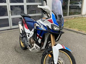 CRF 1000A ADVENTURE AFRICA TWIN
