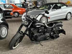 HARLEY-DAVIDSON DYNA STREET BOB CUSTOM SEHR GEPFLEGT