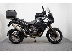 KTM 1290 SUPER ADVENTURE S ZWART