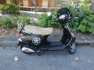 VESPA PIAGGIO LX150 IE