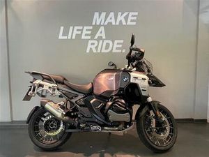 BMW R 1300 GS ADVENTURE