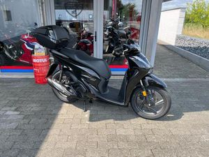 HONDA SH150I INKL. SMART TOPCASE / NEUFAHRZEUG AUF LAGER