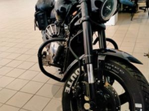 SUZUKI MARAUDER 805 ANNA 2000