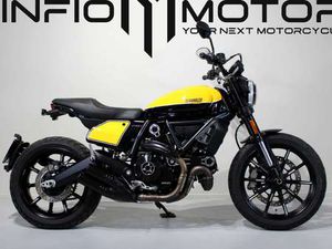 DUCATI SCRAMBLER 800 FULL THROTTLE