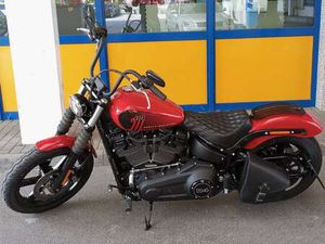 HARLEY-DAVIDSON STREET BOB