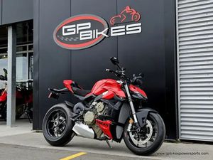 2024 DUCATI STREETFIGHTER V4 RED