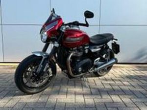 TRIUMPH SPEED TWIN 1200