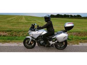 SA TOURINGMOTOR MET ABS VERLAAGD