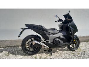 HONDA INTEGRA 750 BLACK