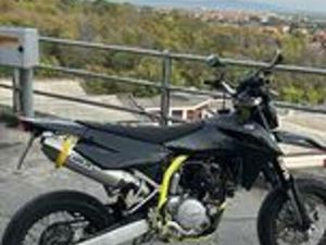MOTO SWM SM 500R 2021 DEPOTENZIATA A LIBRETTO A2
