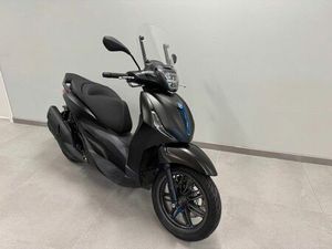 PIAGGIO BEVERLY S 400 E5+ INCL TOPCASE