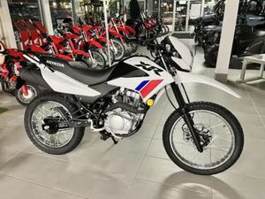 2025 HONDA XR150L