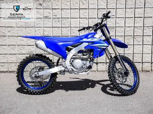 2025 YAMAHA YZ450F *CLEARANCE*