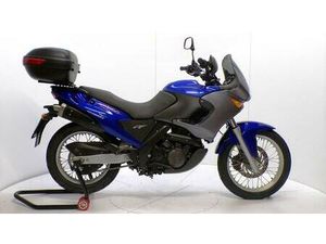 VENDO APRILIA PEGASO 650 IE (2001 - 02) USATA A CASTELLANZA (CODICE 9815113) - MOTO.IT