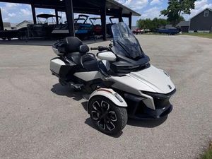 2021 CAN-AM SPYDER RT LIMITED - CHROME EDITION