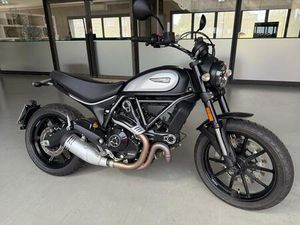 DUCATI SCRAMBLER ICON DARK