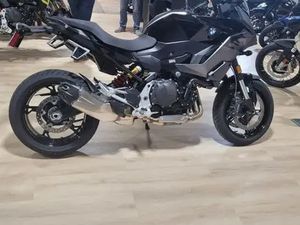 2025 BMW F 900 XR TRIPLE BLACK 900 XR