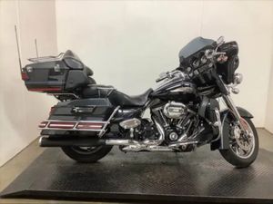 2013 HARLEY-DAVIDSON 110TH ANNIVERSARY FLHTCUSE8 CVO ULTRA CLASS