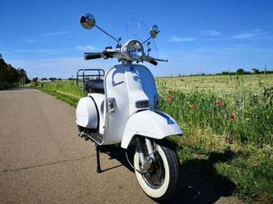 VESPA PX 125 LIMITED 30° ANNIVERSARIO 1977-2007 BIANCO