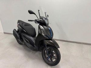 PIAGGIO BEVERLY S 400 E5+ INCL TOPCASE