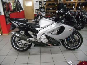 YAMAHA YZF 1000 THUNDERACE