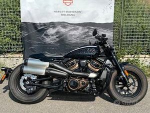 HARLEY-DAVIDSON SPORSTER S SOLO 4000KM