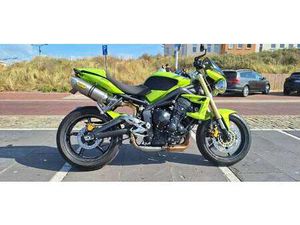 TRIUMPH STREET TRIPLE 675 ROULETTE GREEN