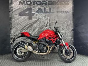 DUCATI MONSTER 821