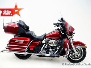 HARLEY-DAVIDSON ULTRA CLASSIC • 2008